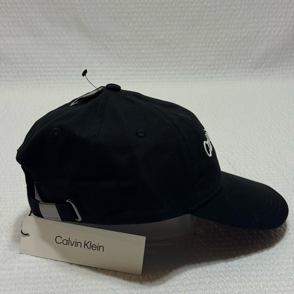 Calvin Klein Black Baseball Cap - Picture 5 of 7